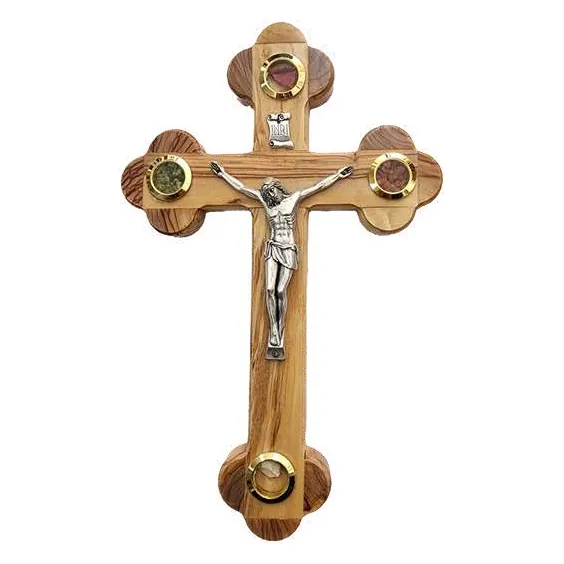 Budded wall crucifix