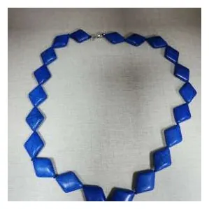 Blue bead necklace, diamond beads